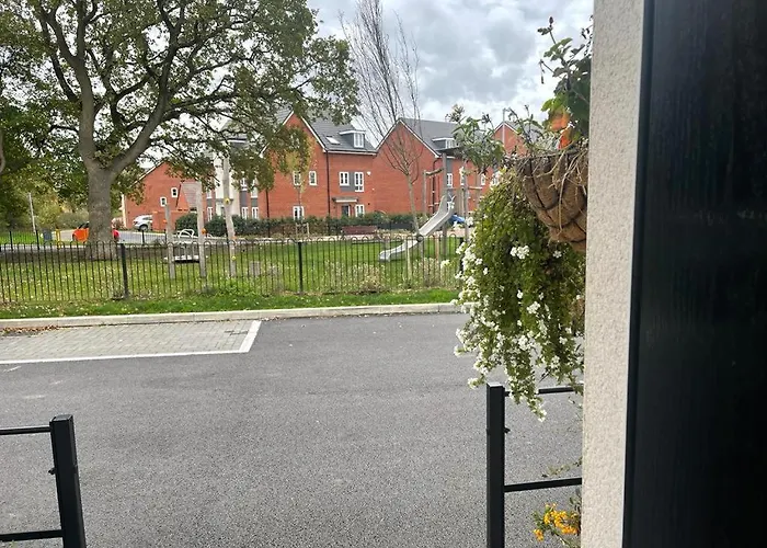 Ensuite Studio Bristol